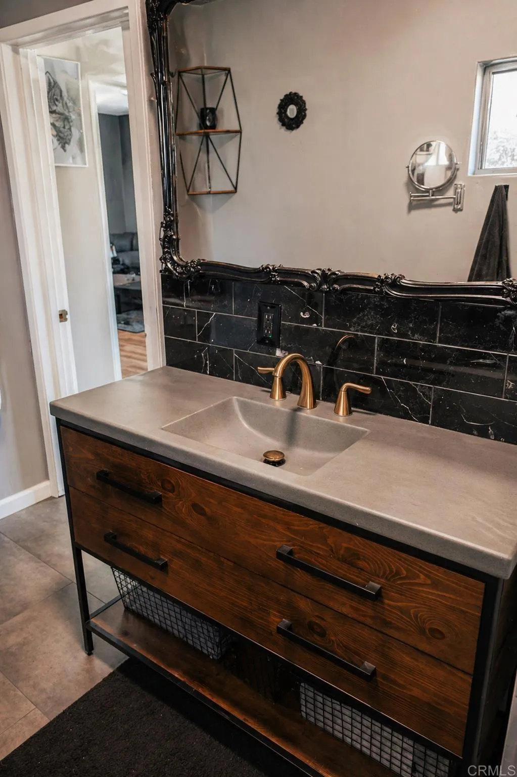 https://cdn.realtyfeed.com/cdn/127/306682648/023c3d481170bba9335e15443b70e0c9.webp