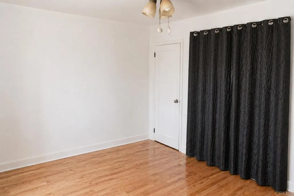 https://cdn.realtyfeed.com/cdn/127/306682648/5bda8af6852a4f26fc6dc5c65751765d.webp