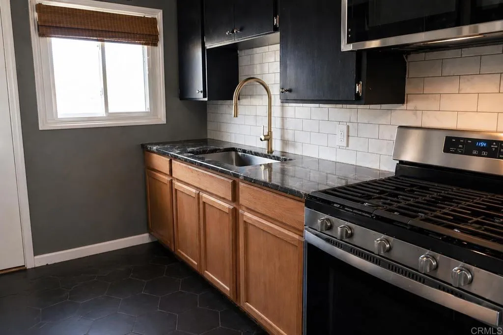 https://cdn.realtyfeed.com/cdn/127/306682648/5db4669586f17b40ce2f2435d10f589a.webp