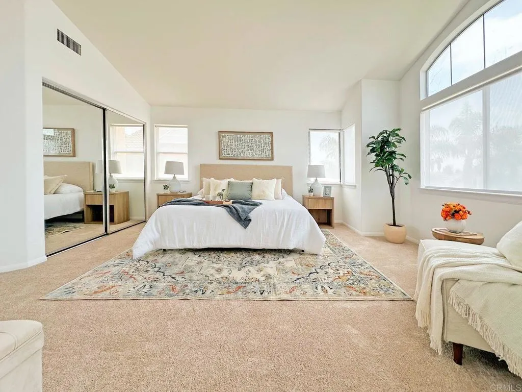 https://cdn.realtyfeed.com/cdn/127/306682775/0dc07f2663c1d5d5ddbf571e940afbc8.webp