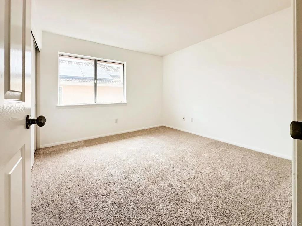 https://cdn.realtyfeed.com/cdn/127/306682775/4d307fb4333bb5548a11af0ac067026b.webp