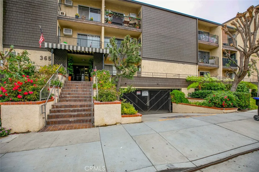 Glendale, CA 91203