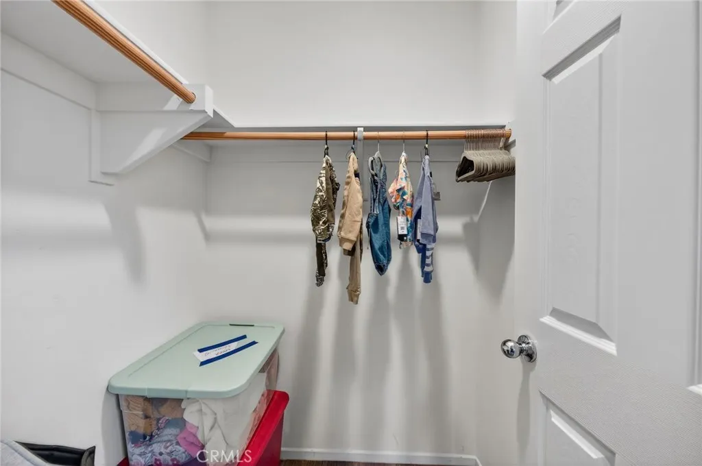 https://cdn.realtyfeed.com/cdn/127/306682795/1b82a58c08a5267c61d5011d5607bafa.webp