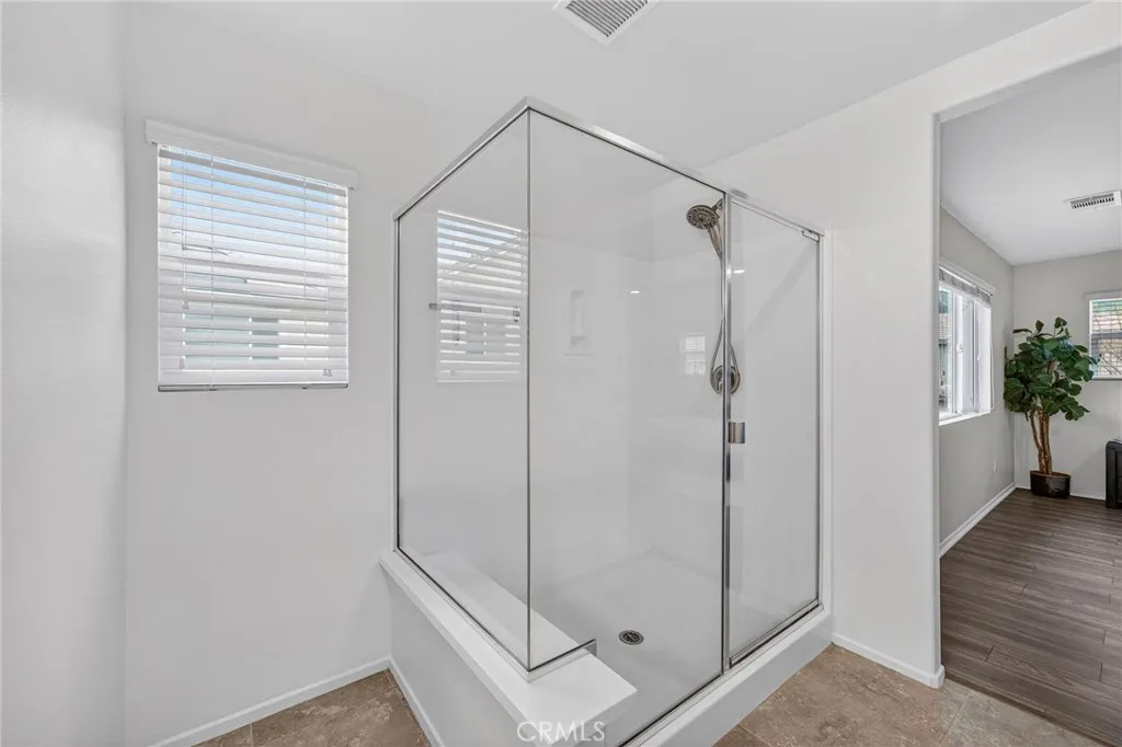 https://cdn.realtyfeed.com/cdn/127/306682795/379004b5dd1e107b397f15d69ac724bd.webp