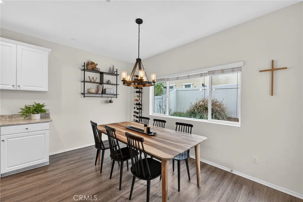 https://cdn.realtyfeed.com/cdn/127/306682795/411e3700eb580c26dbdb7ef91010594c.webp