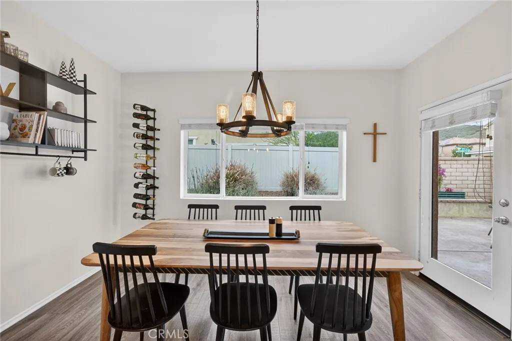 https://cdn.realtyfeed.com/cdn/127/306682795/4df6034a6fb372133608d34bcdb5610c.webp
