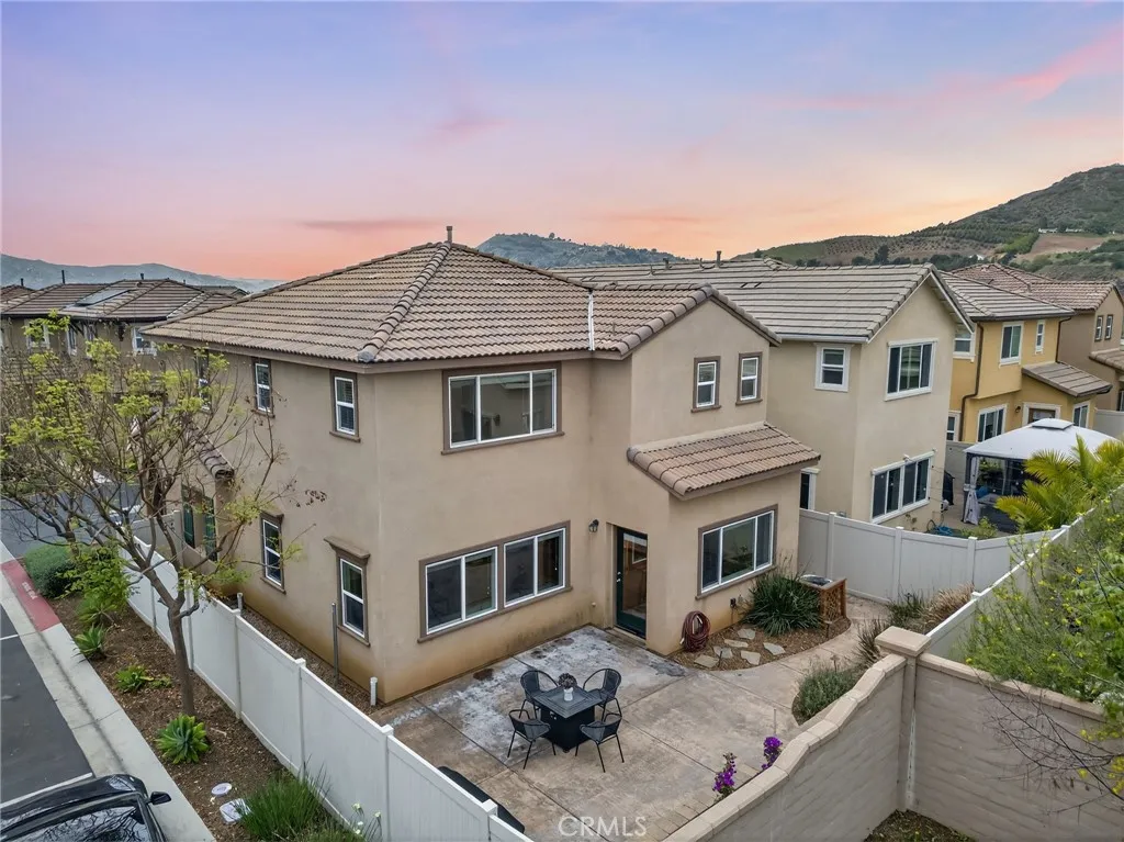 https://cdn.realtyfeed.com/cdn/127/306682795/be6145a4056819e3b77e1187b1c6fdb7.webp
