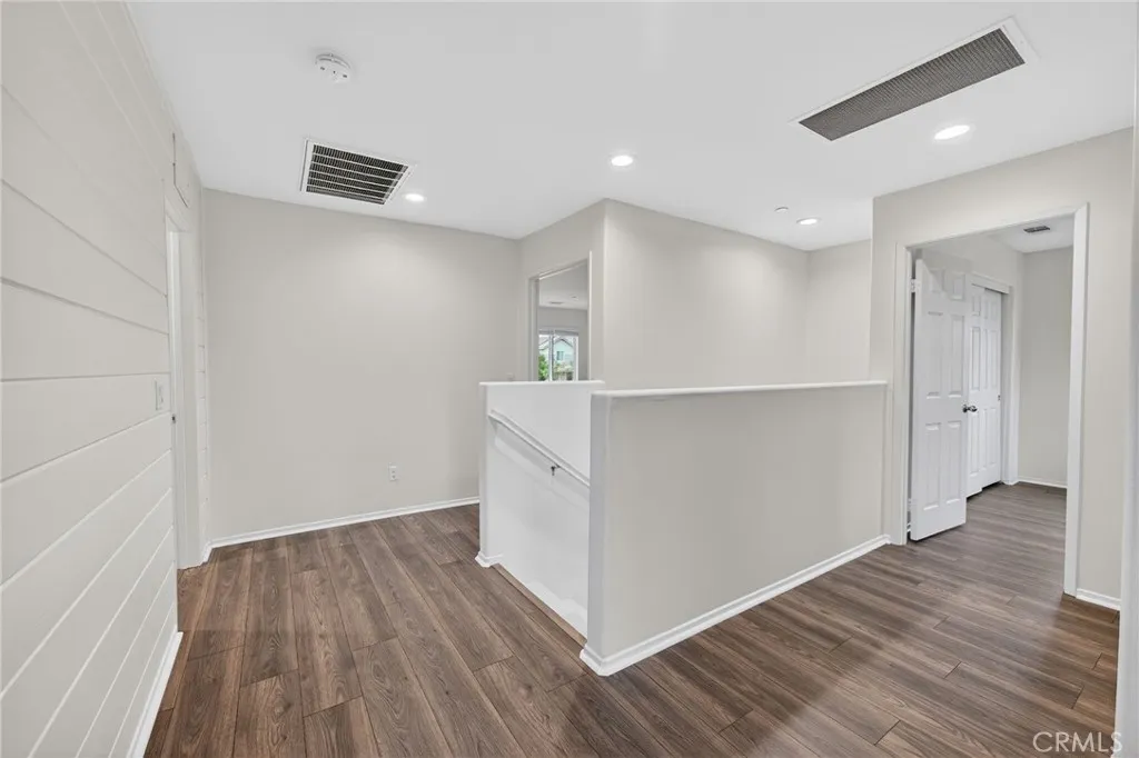 https://cdn.realtyfeed.com/cdn/127/306682795/c55653d28cc11a4ae10618ec2b56d554.webp