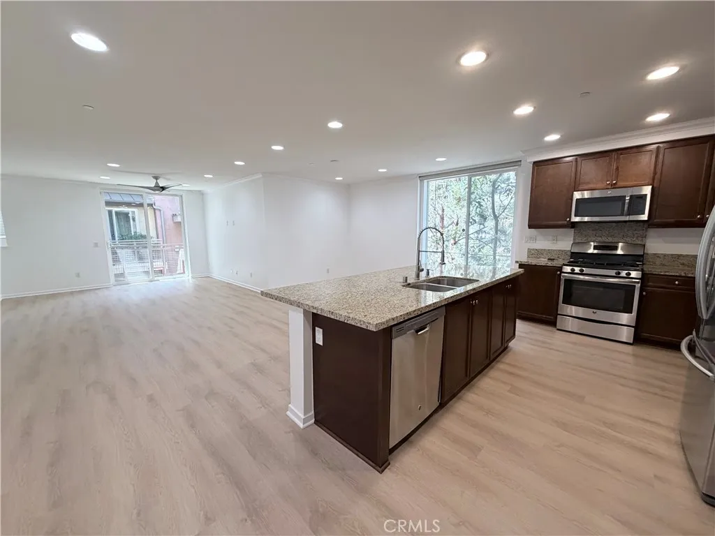 Irvine, CA 92612