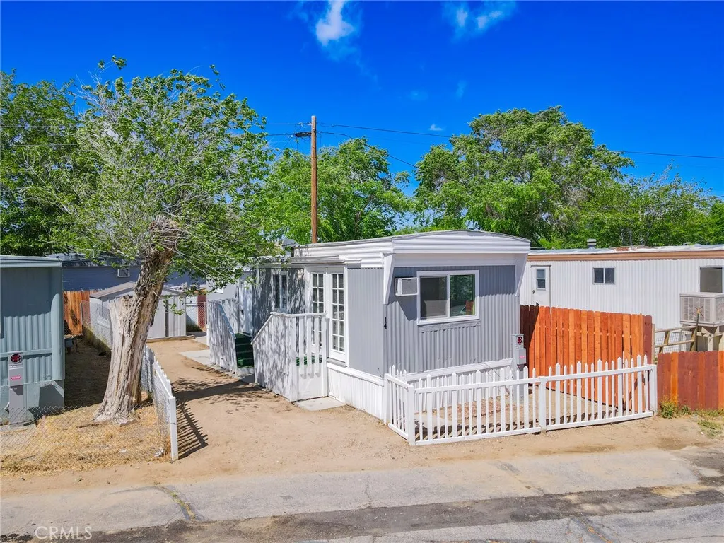 Rosamond, CA 93560