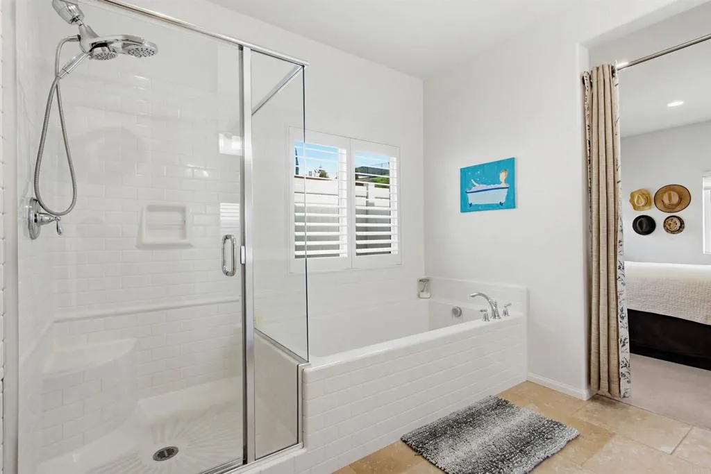 https://cdn.realtyfeed.com/cdn/127/306682905/c4f0119a6b9c5971d08ea1a243701579.webp