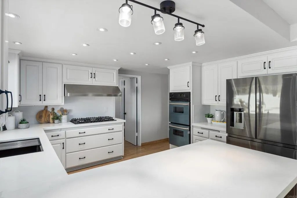 https://cdn.realtyfeed.com/cdn/127/306682911/ba123f9fd6691d40ee0d63a3b2e518de.webp