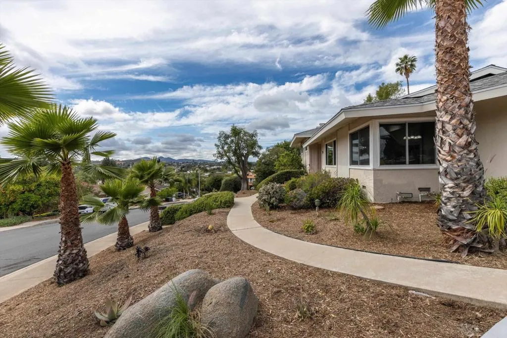 https://cdn.realtyfeed.com/cdn/127/306682911/c5b8b00da1547b2ae3b3e7348b9f8776.webp