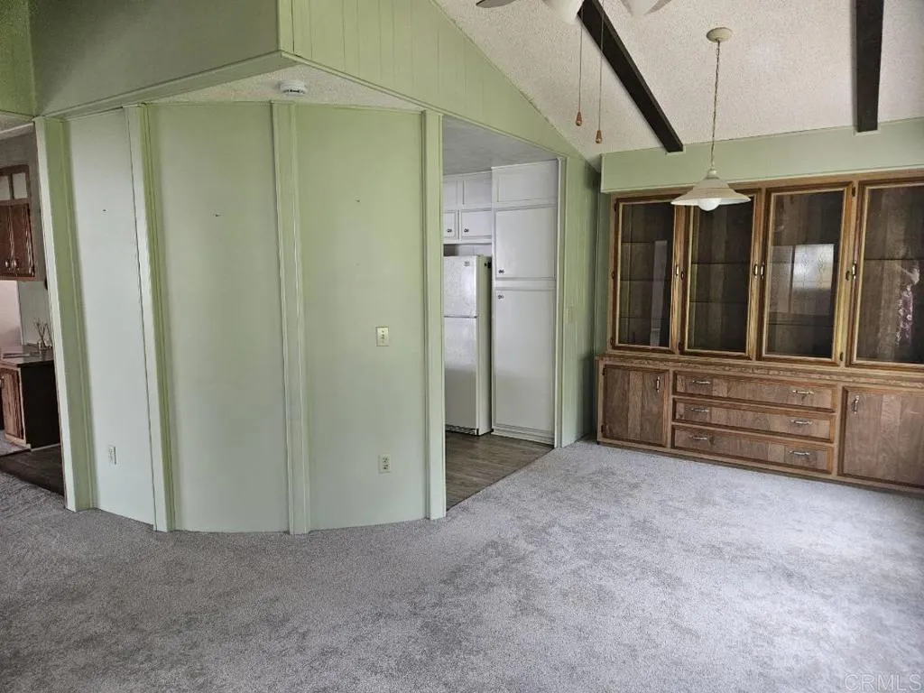 https://cdn.realtyfeed.com/cdn/127/306682964/bfe0da1a752f4c95d903e57f04c244f7.webp
