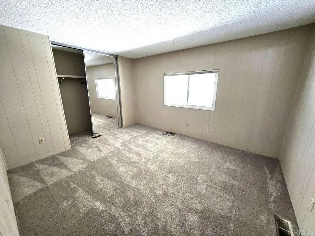 https://cdn.realtyfeed.com/cdn/127/306682964/d89427dd33860a4879f26f9b62ee7654.webp