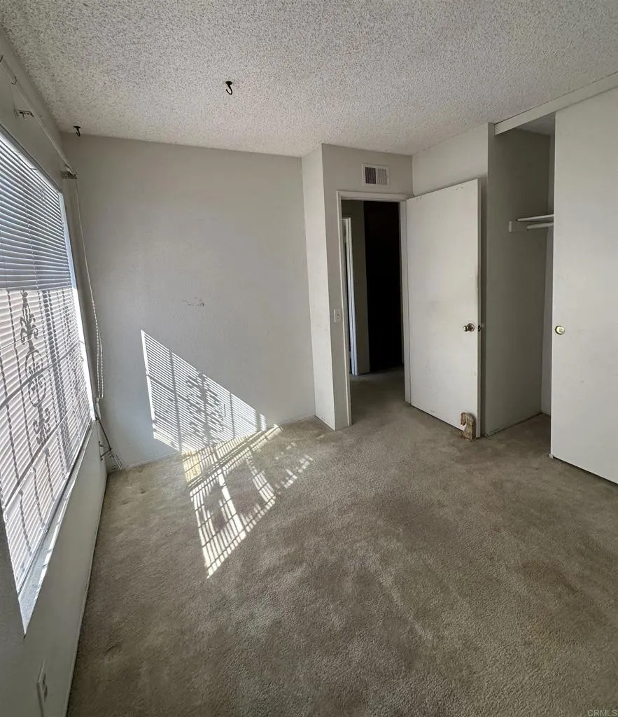 https://cdn.realtyfeed.com/cdn/127/306682992/5b792ee8a15f324419825a2101b383e2.webp