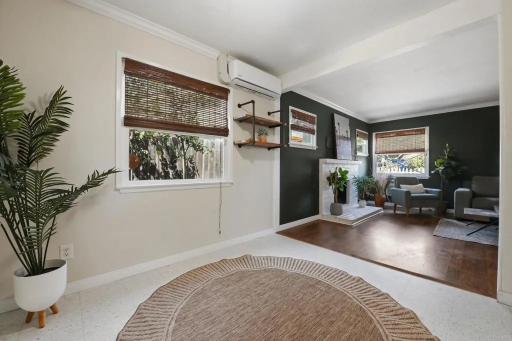 https://cdn.realtyfeed.com/cdn/127/306683115/6f55d001d7dffaa15b82f93f08a0c6d8.webp