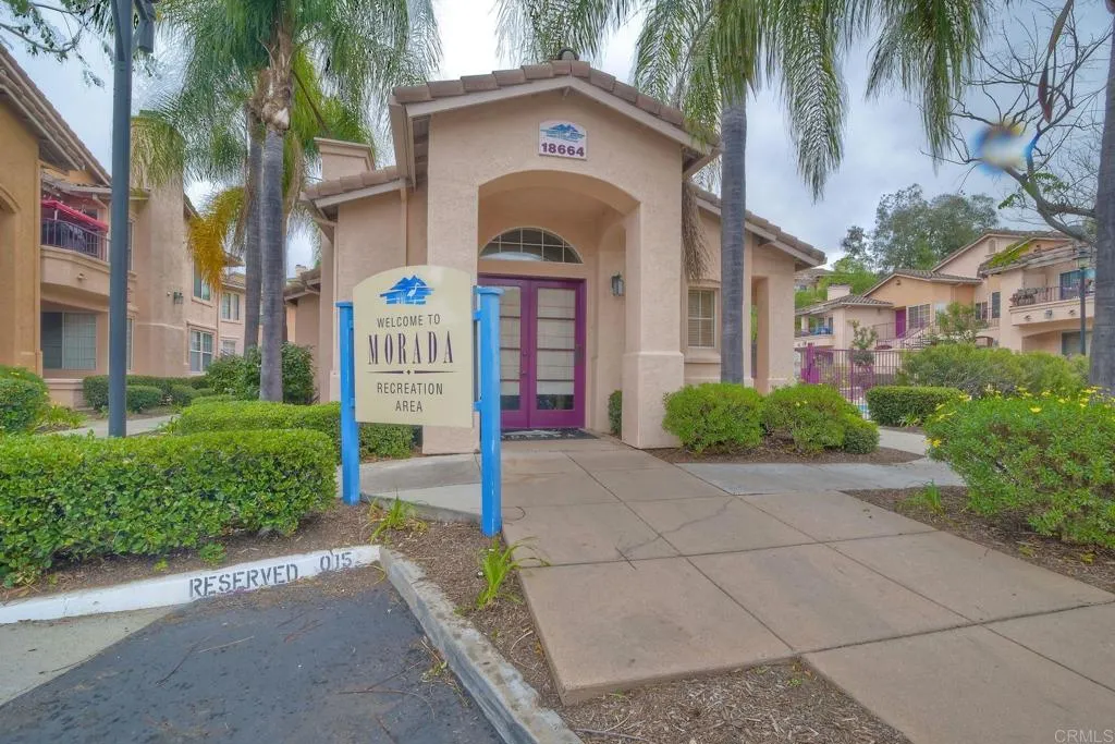 https://cdn.realtyfeed.com/cdn/127/306683121/201c602a907062a135e31ca9dc31c0d8.webp