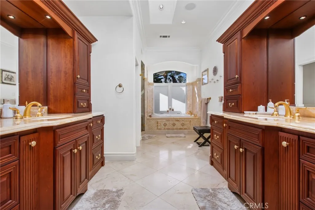 https://cdn.realtyfeed.com/cdn/127/306683154/11d44fee459224202c54e53d982a1d63.webp