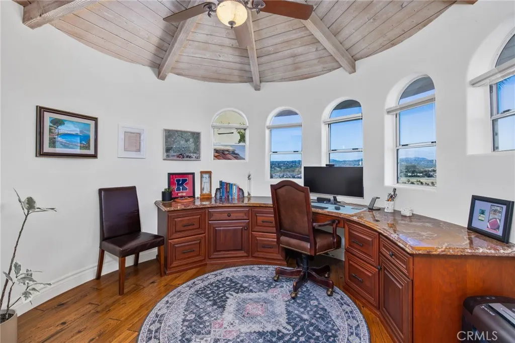 https://cdn.realtyfeed.com/cdn/127/306683154/34fd0107e585ecccacbe0b6d8e04ef98.webp