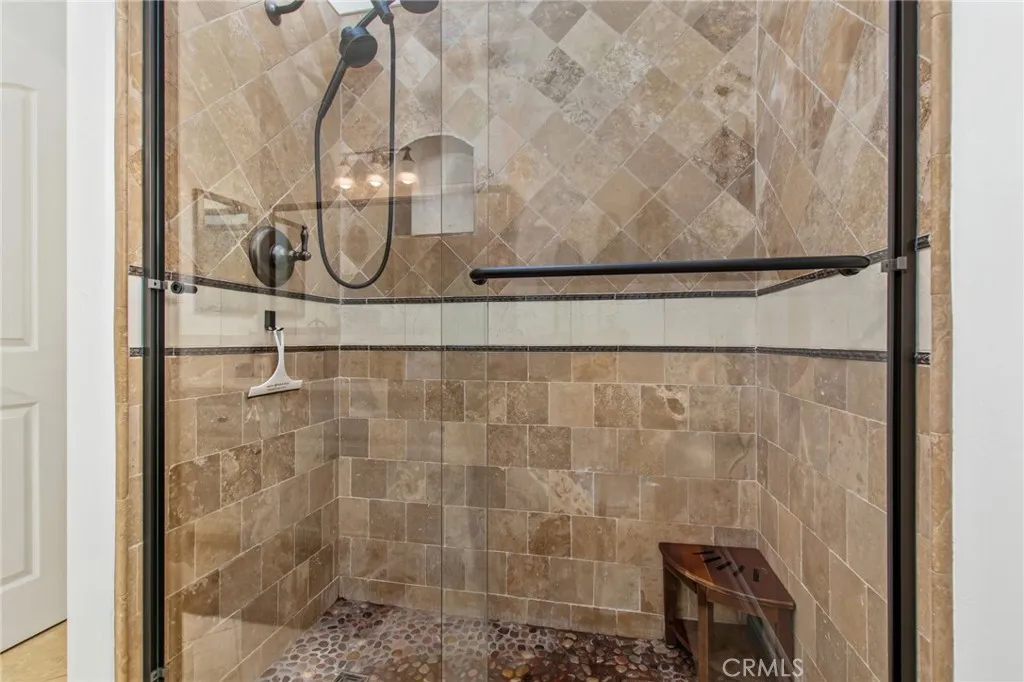 https://cdn.realtyfeed.com/cdn/127/306683154/b31f5ed10be81283f8df2367b8edcf99.webp