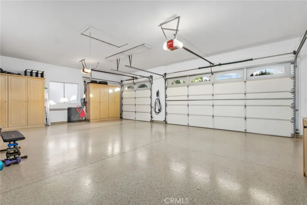 https://cdn.realtyfeed.com/cdn/127/306683154/c068fb73a8fde1ba6c10f555a5334463.webp