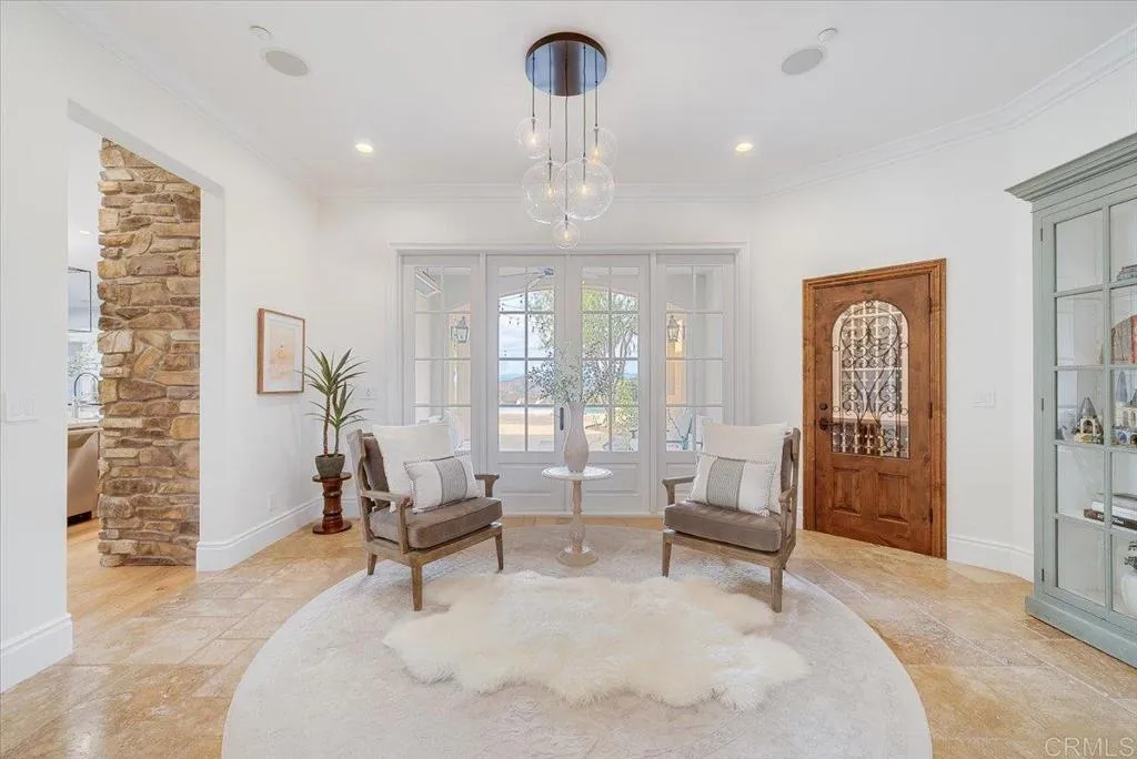 https://cdn.realtyfeed.com/cdn/127/306683156/49bb56c587e002657947756ae2387a29.webp
