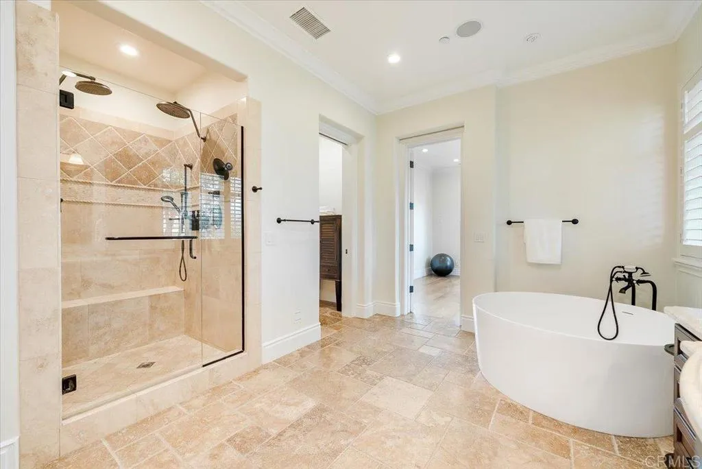 https://cdn.realtyfeed.com/cdn/127/306683156/5e6f037c18a274249d6b578d3d803949.webp