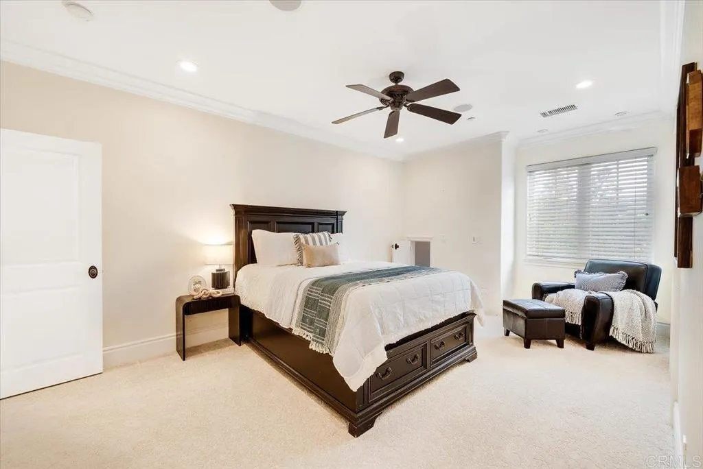 https://cdn.realtyfeed.com/cdn/127/306683156/79c9fb3710798239bbe144a5f6702f4b.webp
