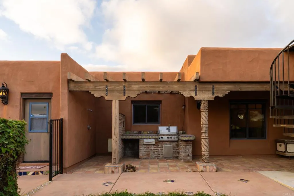 https://cdn.realtyfeed.com/cdn/127/306683170/29230288d55b2614f6b77d75ad352309.webp