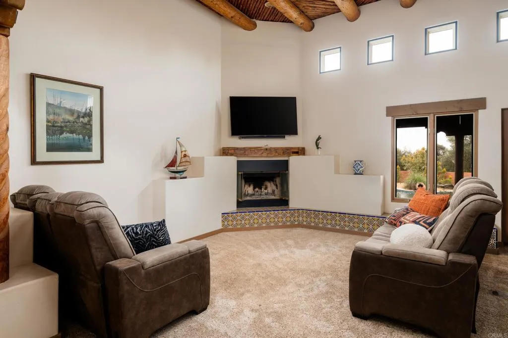 https://cdn.realtyfeed.com/cdn/127/306683170/a258c592755ce55d2149d51fec7a5a56.webp