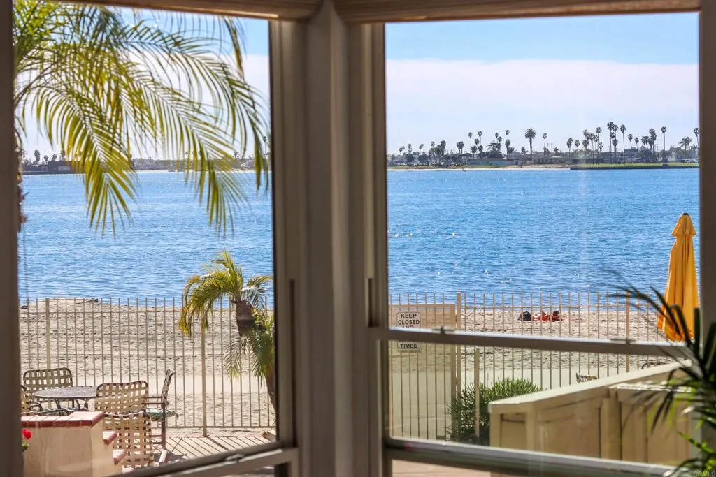 https://cdn.realtyfeed.com/cdn/127/306683177/5adde35a97772ebd7d870368e2b9df39.webp