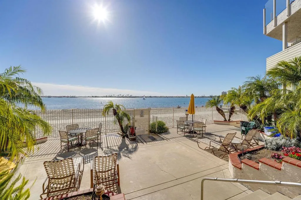 https://cdn.realtyfeed.com/cdn/127/306683177/da6ea4de9d4e9238d904d8ebc22c26df.webp