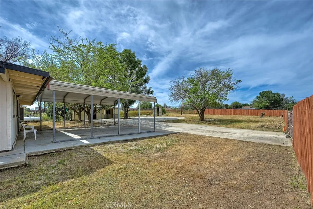 https://cdn.realtyfeed.com/cdn/127/306683188/4d6d4c552581ff37c63cd0c910b867da.webp
