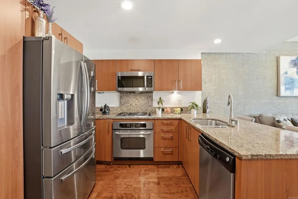 https://cdn.realtyfeed.com/cdn/127/306683231/4f4add73d2dac27cb385397dd56fc48f.webp