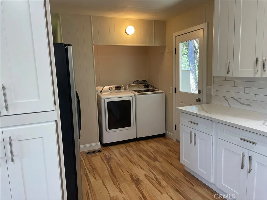 https://cdn.realtyfeed.com/cdn/127/306683248/054d24cbb536a576d161e119e0d5704d.webp