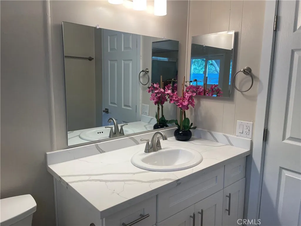 https://cdn.realtyfeed.com/cdn/127/306683248/aeb3a9ac70d13ffd74aff7598e83a74b.webp