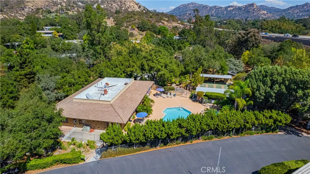 https://cdn.realtyfeed.com/cdn/127/306683248/c1d158aa6b5c2498a73d0190bb269280.webp