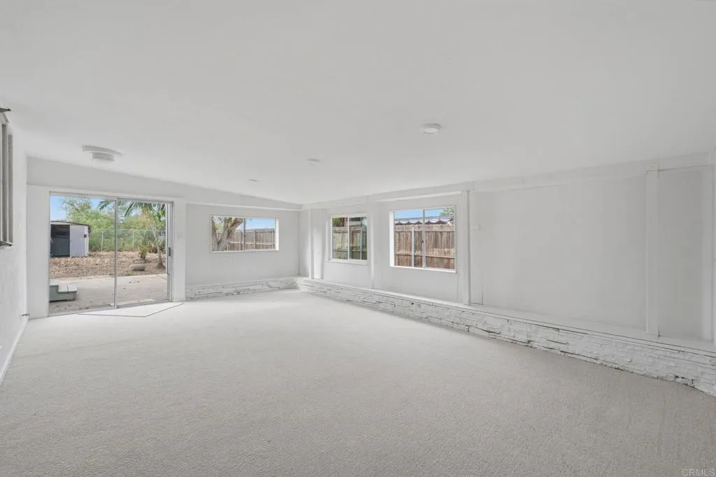 https://cdn.realtyfeed.com/cdn/127/306683274/169846961f1d7311ee08ab4ac7646ee3.webp