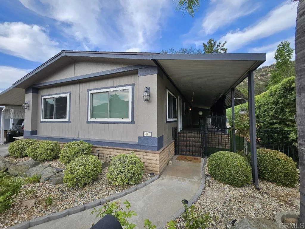 8975 Lawrence Welk Drive UNIT 291, Escondido, CA, 92026