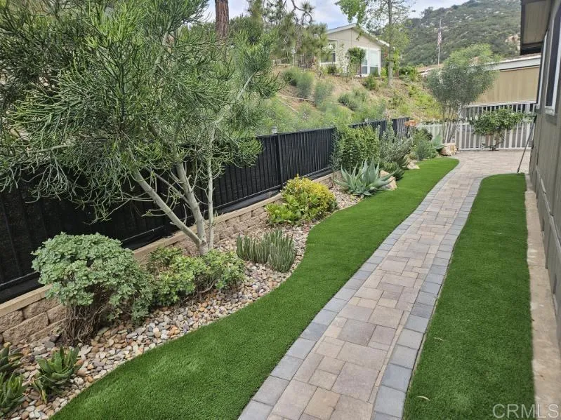 https://cdn.realtyfeed.com/cdn/127/306683279/d915f9ecfdc9ebd11c0768b5f69affb0.webp