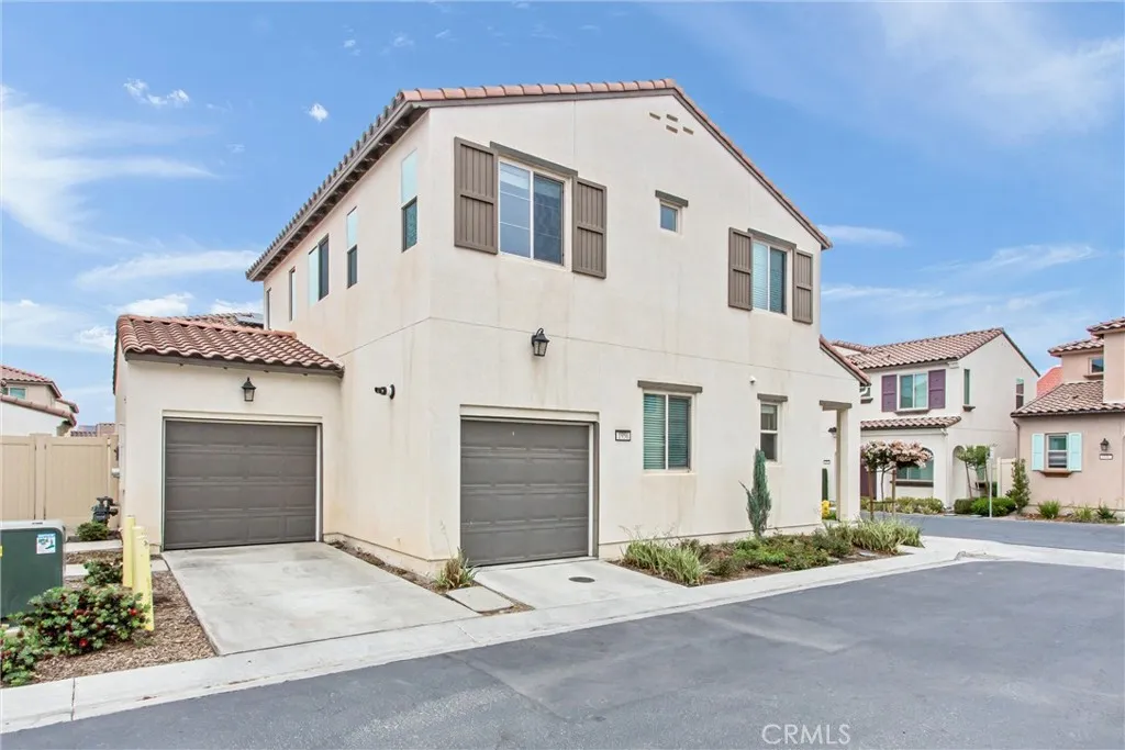 1956 S Hartford Place, San Bernardino, CA 92408 - Photo 4 of 48, San Bernardino, CA