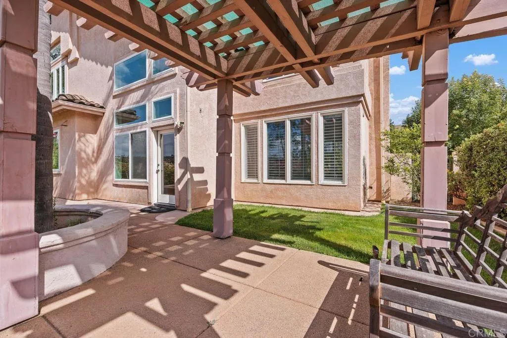 241 Camino Del Postigo, Escondido, CA, 92029