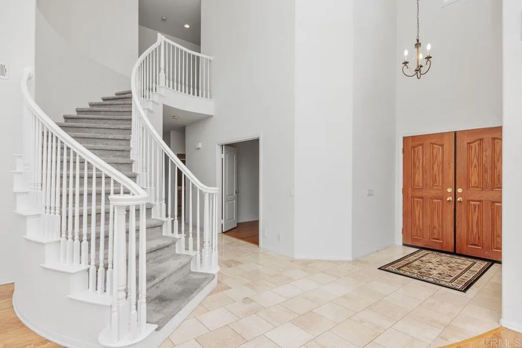 241 Camino Del Postigo, Escondido, CA, 92029