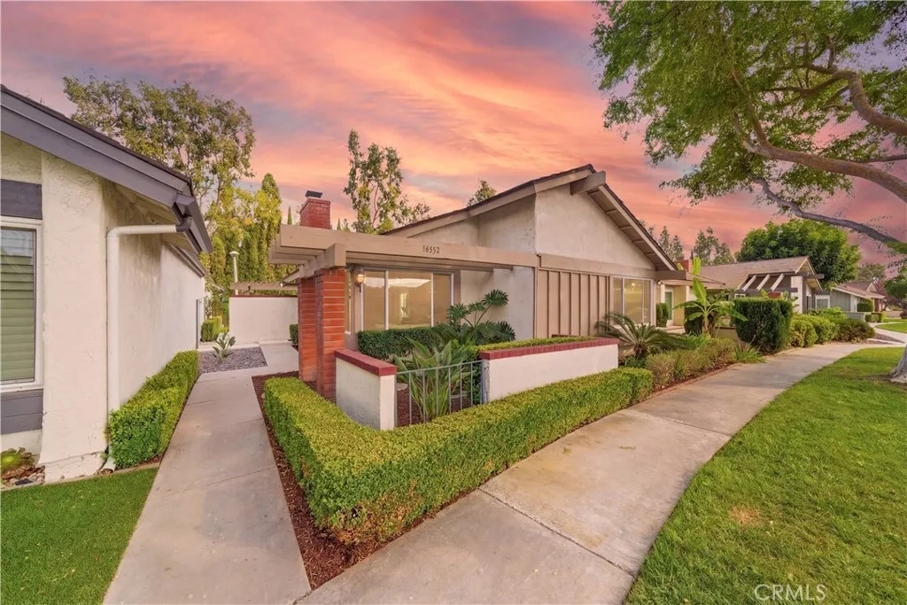 Tustin, CA 92780