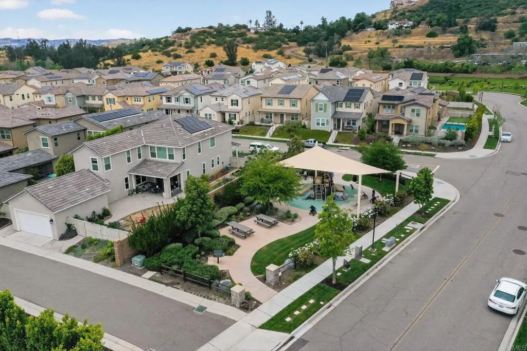 https://cdn.realtyfeed.com/cdn/127/306683341/25b41b4c7866590c0cc9a4e15d490556.webp