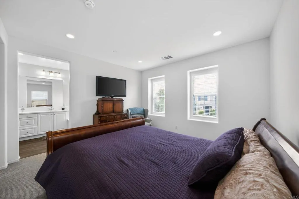 https://cdn.realtyfeed.com/cdn/127/306683341/3cf670261fd34270095a9f4097c5e393.webp