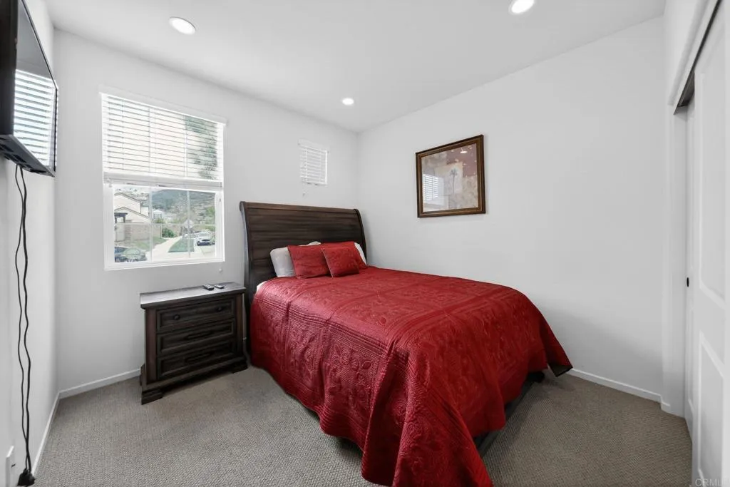 https://cdn.realtyfeed.com/cdn/127/306683341/eb32fb68328a8195785899704c354aac.webp