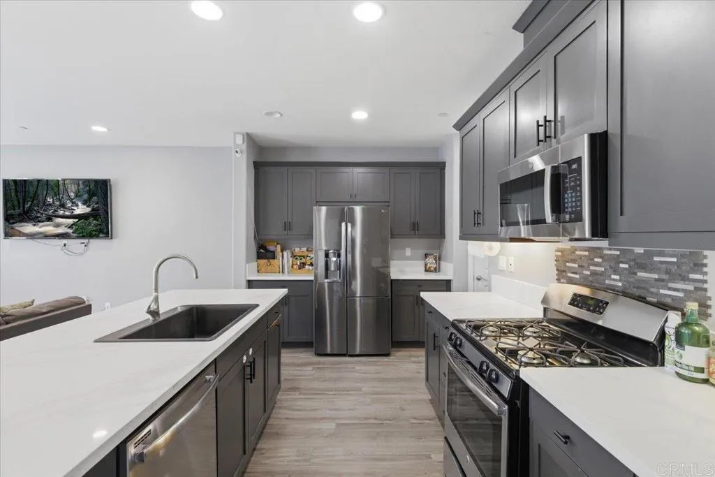 Photo #6: PTP2602507 Listing: Photo #6