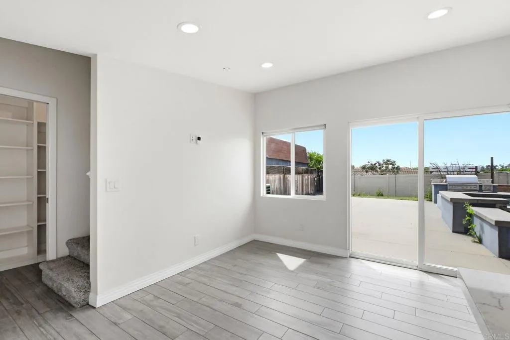 https://cdn.realtyfeed.com/cdn/127/306683373/2581ef7968dad638712d23fc13c7139d.webp